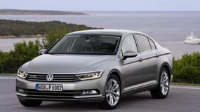 Cette huitième génération de la Passat a été sacrée voiture de l'année 2015.