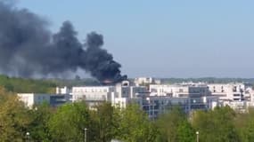 Incendie à Lognes - Témoins BFMTV - Témoins BFMTV