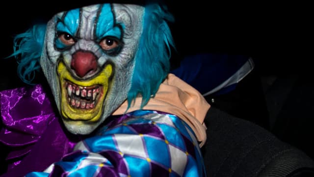 Un clown à l'allure pas très avenante (illustration)