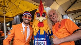 "MasCoq", venu supporter les Bleus en stop depuis la Bretagne.