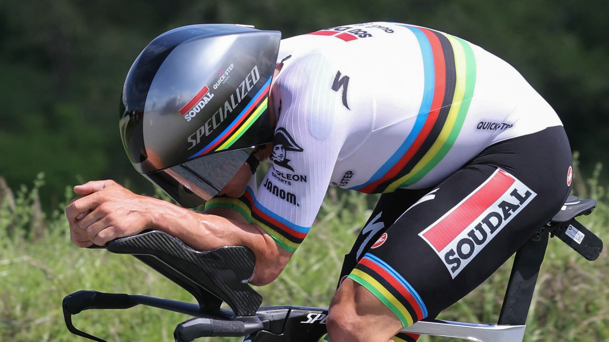 Remco Evenepoel sur le contre-la-montre du Dauphiné, le 5 juin 2024 Remco Evenepoel sur le contre-la-montre du Dauphiné, le 5 juin 2024