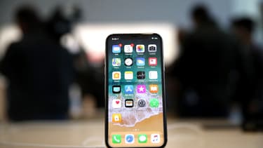 Dans son rapport à la SEC, Apple fait part des risques que font planer les fuites qui ont touchées le lancement de l'iPhone X.