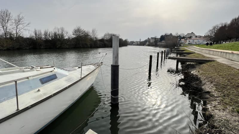 Le Port Larouselle à Saintes (Charente-Maritime). 