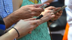 Que ferions-nous sans nos smartphones et tablettes? Une étude pose une nouvelle fois la question.