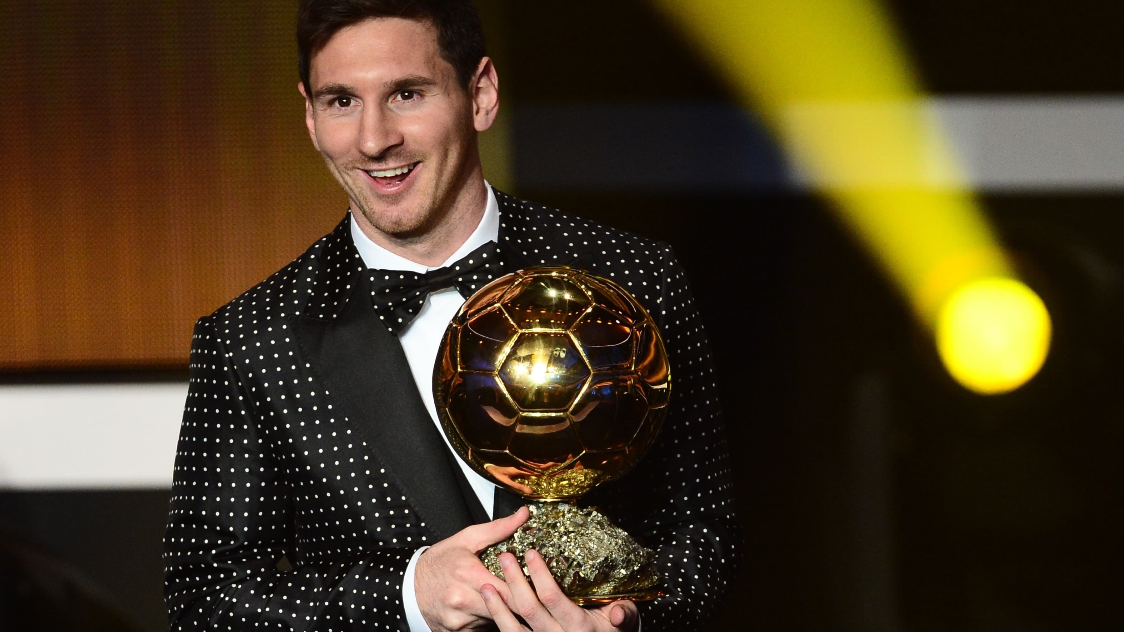 Lionel Messi, lors de la remise du Ballon d'or, en 2013 Lionel Messi, lors de la remise du Ballon d'or, en 2013