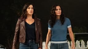 Neve Campbell et Courteney Cox dans "Scream"