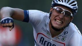 Marcel Kittel s'impose sur les Champs-Elysées
