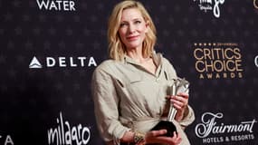 Cate Blanchett le dimanche 16 janvier 2023 après avoir reçu son prix de la meilleure actrice aux Critics Choice Awards