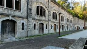 Le fort de Feyzin, au sud de Lyon.