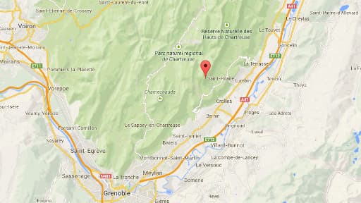 Carte localisant le réseau souterrain de la Dent de Crolles, en Isère, où se trouvaient les deux spéléologues.