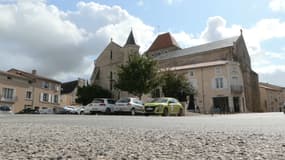La commune de Vivonne où a été arrêté le suspect du meurtre d'Agathe Hilairet.