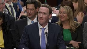 Le silence gêné de Mark Zuckerberg quand on lui demande des informations personnelles