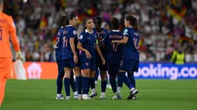 L'équipe de France féminine après l'élimination contre l'Allemagne à l'Euro 2025, le 19 juillet