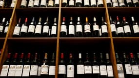 L'homme et la femme avaient volé 45 bouteilles de vin d'une valeur totale de 1,64 million d'euros.