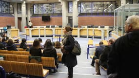 Le procès Tron se déroule devant la cour d'assises de Bobigny. - 