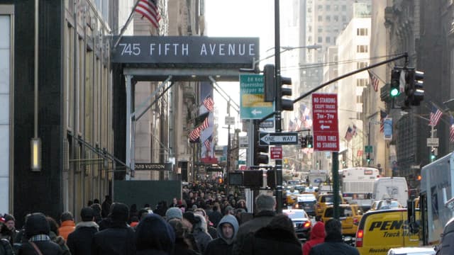 La 5e Avenue à New York est toujours l'artère commerçante la plus chère du monde, selon une étude de Cushman & Wakefield publiée ce mercredi.