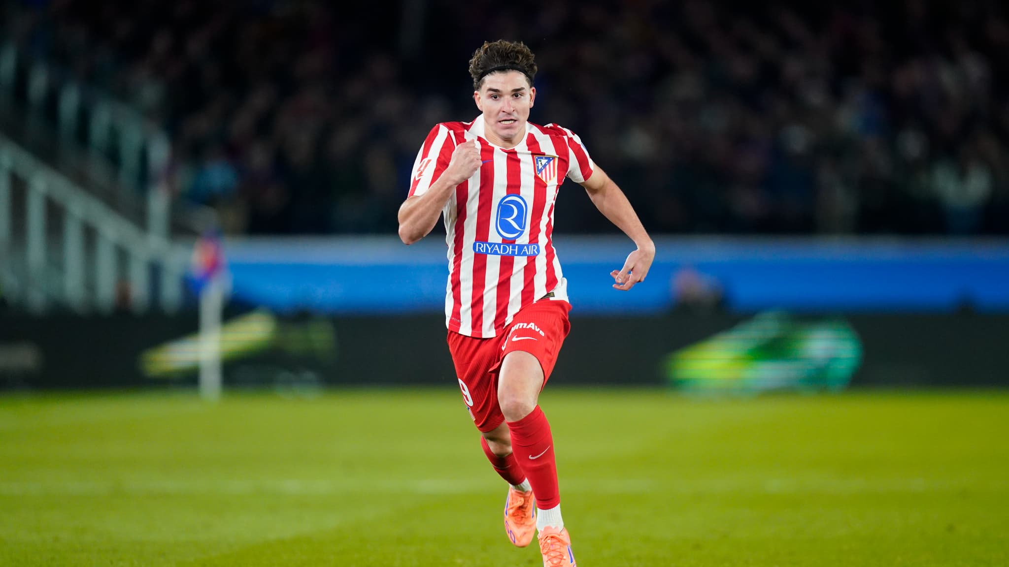Mercato: le Barça passe à l'offensive pour Julian Alvarez avec une première offre XXL