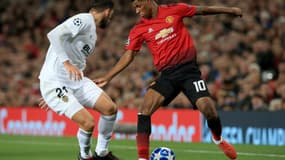 Le coup d'envoi de la rencontre entre Manchester United et Valence a été retardé de cinq minutes.