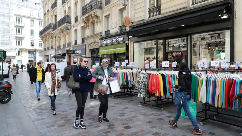 EN DIRECT - Confinement: des maires frondeurs prennent des arrêtés pour ouvrir les commerces