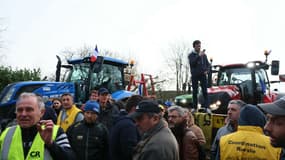 Des agriculteurs de la Coordination rurale près d'Orléans le 29 janvier 2024 