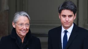 Elisabeth Borne et Gabriel Attal à Matignon, le 9 janvier 2024, lors de leur passation de pouvoir.