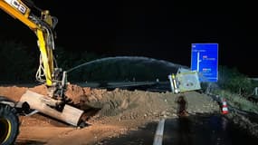 Un camion transportant des matières dangereuses s'est renversé ce mercredi sur l'A7, à hauteur de Chasse-sur-Rhône.