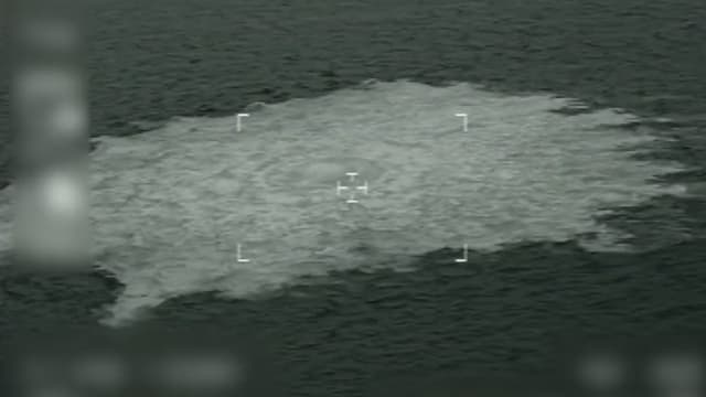 La fuite de gaz en mer Baltique, vue d'un hélicoptère de l'armée norvégienne (capture d'écran).