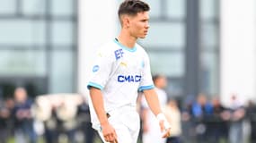 Enzo Sternal