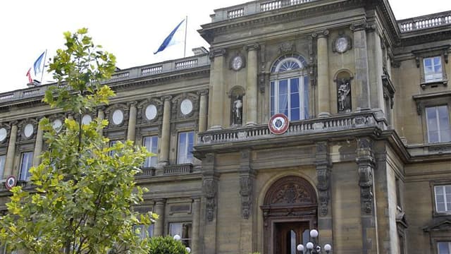 Vue du Quai d'Orsay. Après le rappel de l'ambassadeur de France à Téhéran à la suite de la mise à sac de l'ambassade britannique dans la capitale iranienne, Paris a décidé de réduire son personnel diplomatique sur place, pour des raisons de sécurité. /Pho