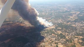 L'incendie à Aubais dans le Gard.