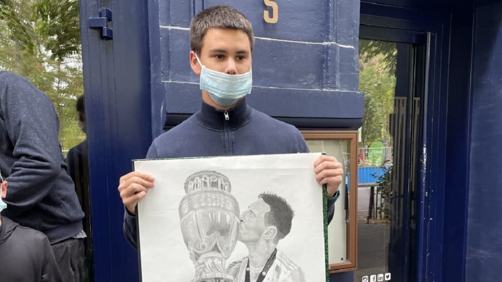 Un jeune supporter parisien à Reims