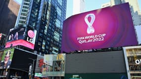 Le logo de la Coupe du monde 2022 affiché à New-York en 2019