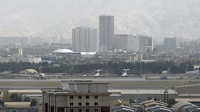 Des avions de ligne sur le tarmac de l'aéroport de Kaboul, le 14 août 2021 en Afghanistan