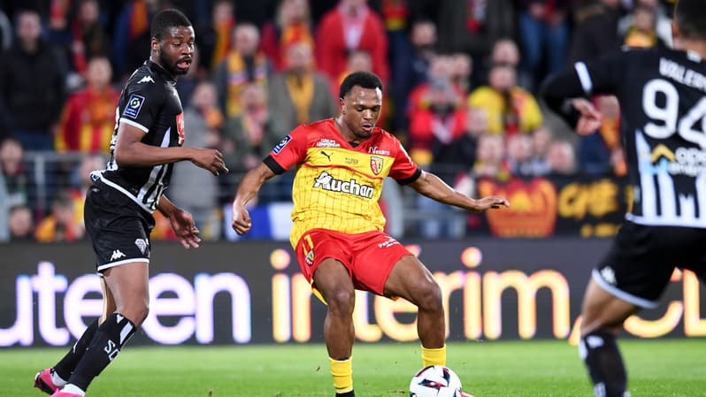 Openda lors de Lens-Angers, le 18 mars 2023