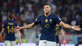 Kylian Mbappé buteur avec les Bleus face à la Pologne, 8e de finale de la Coupe du monde 2022