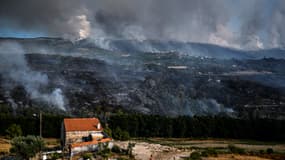 L'incendie dans la région de la montagne de la Serra da Estrela, dans le centre du Portugal, le 11 août 2022.