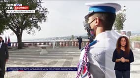 La Marseillaise jouée en hommage aux policiers municipaux de Nice qui ont arrêté l'assaillant, le 29 octobre dernier