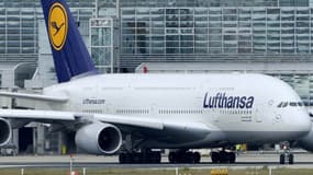 Un drone a failli heurter un Airbus A380 alors qu'il était en pleine manœuvre d'atterrissage à l'aéroport de Los Angeles.