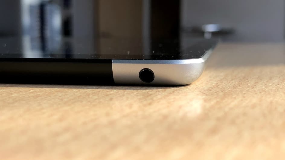 L'Apple iPad (2018) L'Apple iPad (2018)