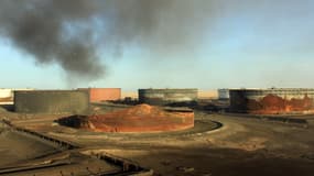 Le site pétrolier d'Al Sidra, en Libye, le 8 janvier, après une attaque menée par Daesh. 