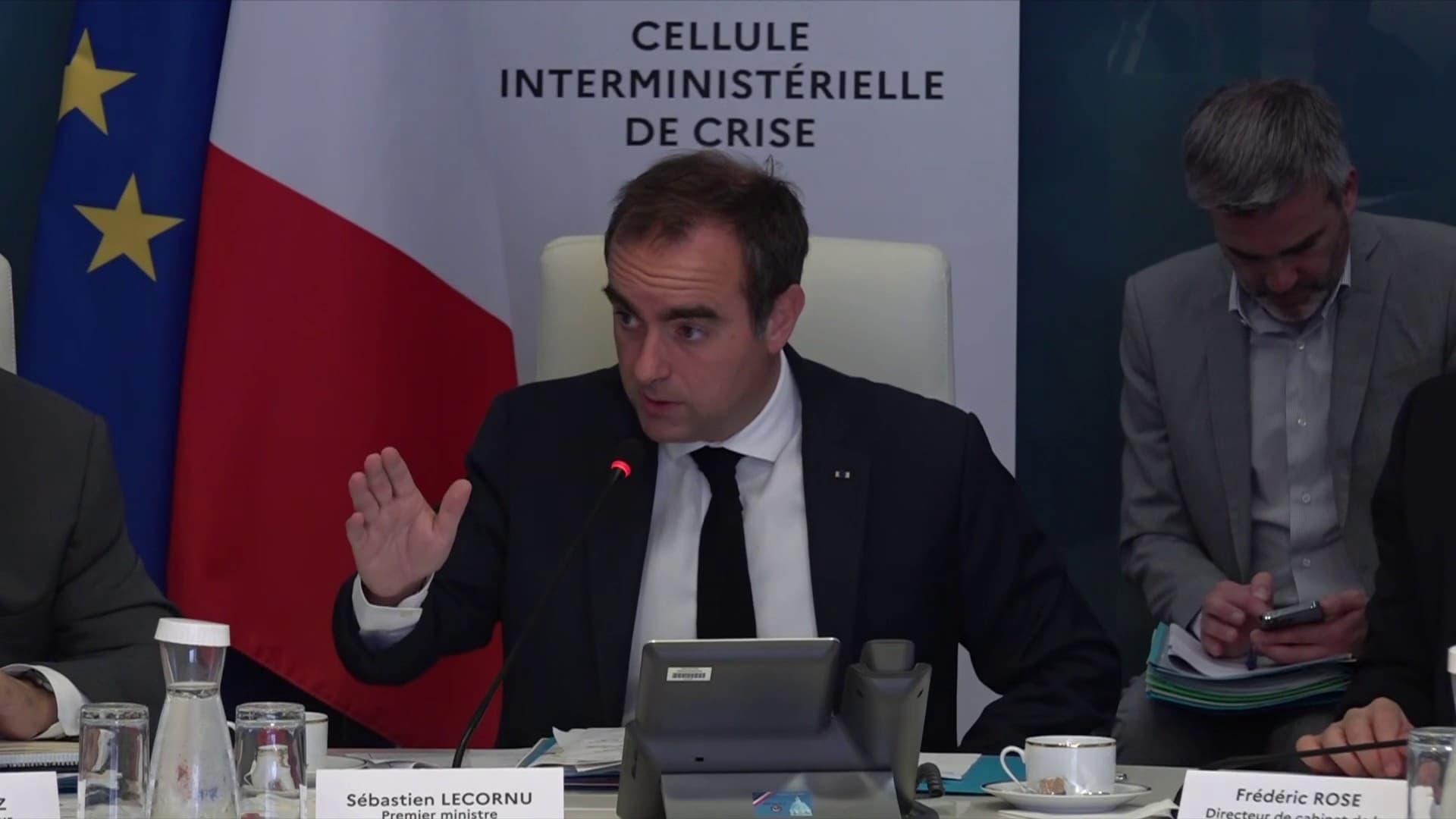 Canicule: Sébastien Lecornu évoque "40 morts" par noyade depuis le 18 juin, "un triste fléau"