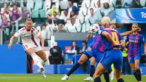 La frappe splendide d'Amandine Henry lors de Barça-OL, en finale de la Ligue des champions, le 21 mai 2022