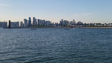 Doha instaure une taxe pour les passagers qui passent par son aéroport.