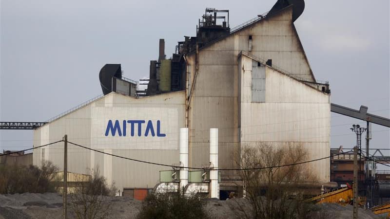 L'aciérie d'ArcelorMittal à Grandrange, en Moselle. Près de 900 sites industriels ont été fermés en France depuis 2009 et environ 100.000 emplois industriels ont été perdus durant la même période, selon une étude de la société Trendeo publiée mercredi par