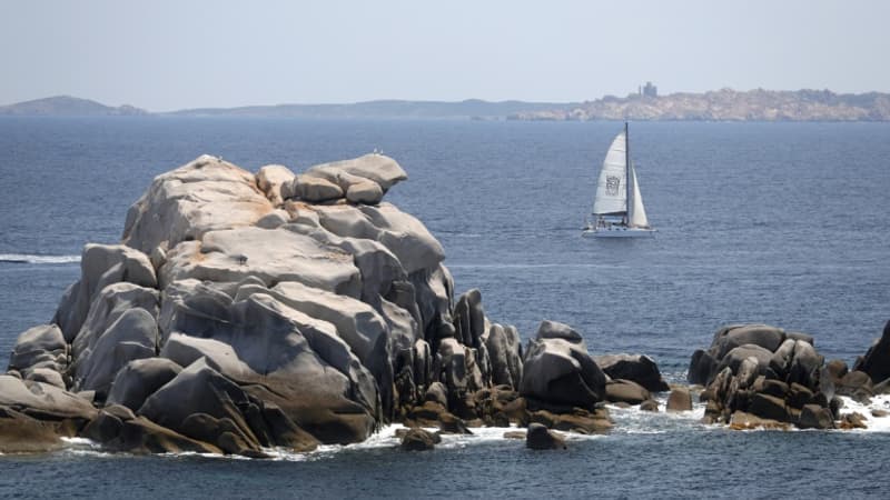 Des opérations de recherches lancées pour un voilier à la dérive au large de l'île d'Yeu