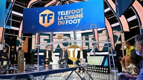 Présentation de la chaîne Téléfoot autour des responsables du groupe Mediapro: Julien Bergeaud, Jaume Roures et Jean-Michel Roussier à Aubervilliers, on the outskirts of Paris, le 18 août 2020