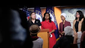 Les quatre élus ont tenu une conférence de presse lundi. 