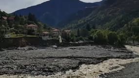 La commune de Saint-Martin-Vésubie, un an après la tempête Alex. 