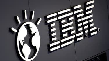 Le chiffre d'affaires d'IBM a reculé pour le onzième trimestre consécutif, de 12% à 24,1 milliards de dollars au quatrième trimestre de 2014.