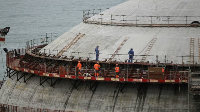 La cuve de l'EPR de Flamanville (Manche) en cours de construction a été fabriquée dans l'usine Areva située au Creusot.